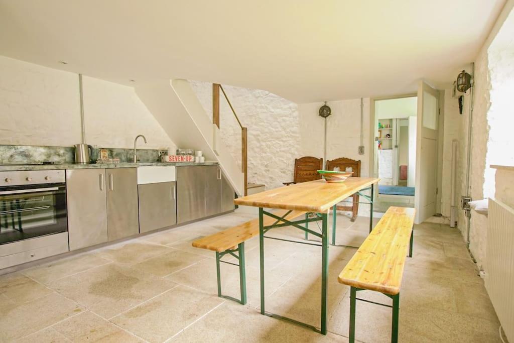 Lower Godney Little House Веллс Екстер'єр фото