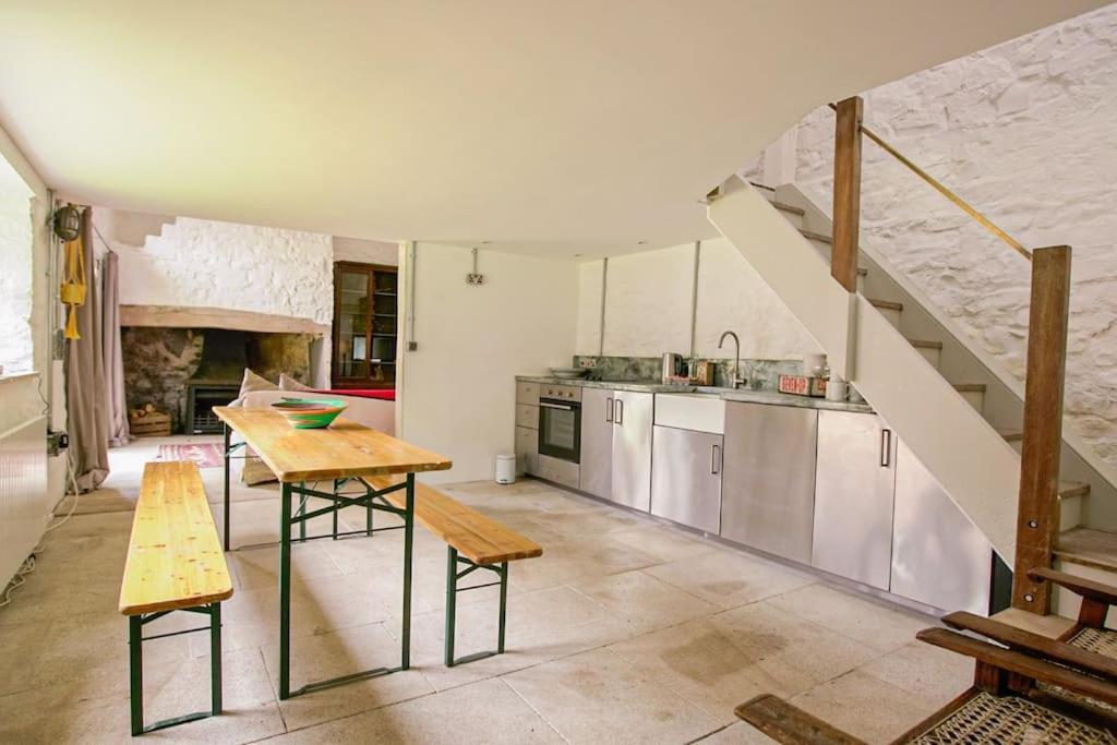 Lower Godney Little House Веллс Екстер'єр фото